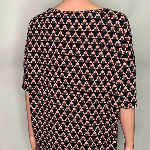 Lularoe Minnie Mouse Print Classic T-shirt Size S - Picture 8 of 8